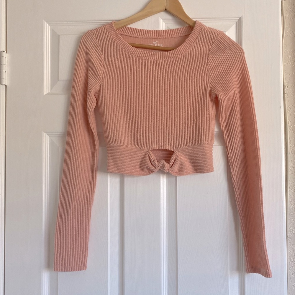 Soft pink Hollister long sleeve shirt